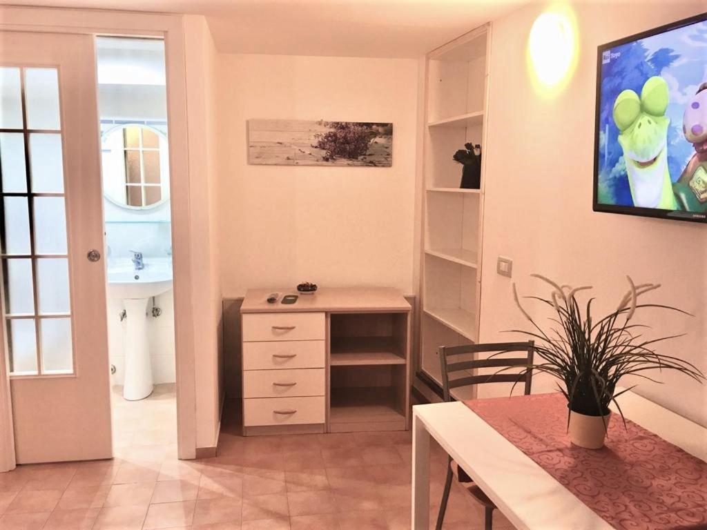 Casa Mafalda B&B Липари Екстериор снимка