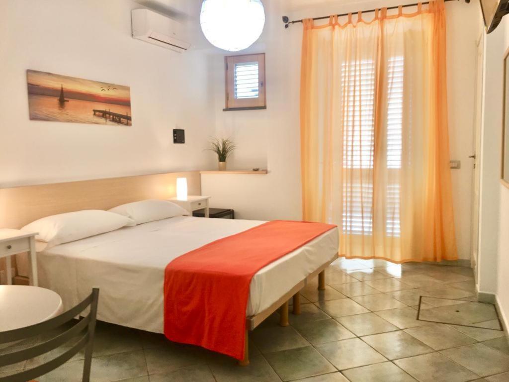 Casa Mafalda B&B Липари Екстериор снимка