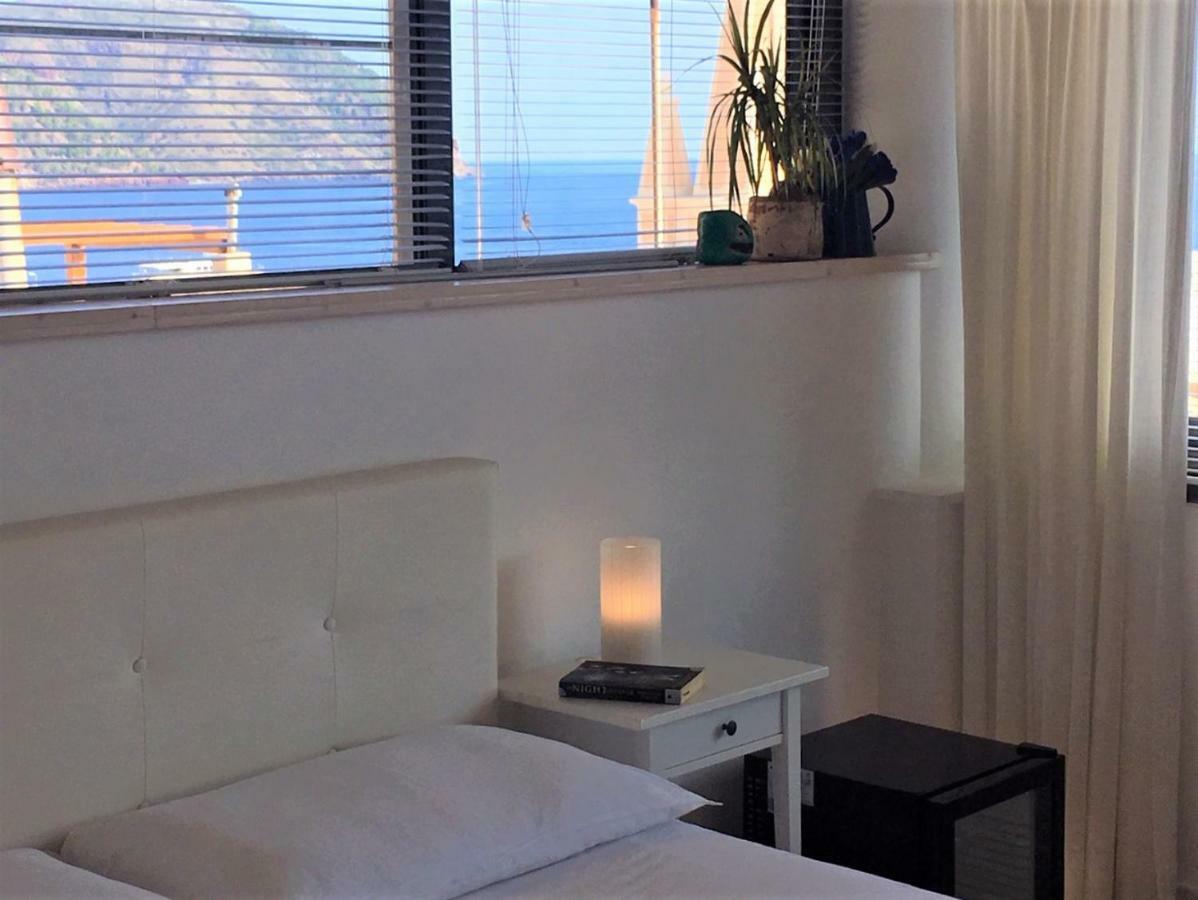 Casa Mafalda B&B Липари Екстериор снимка