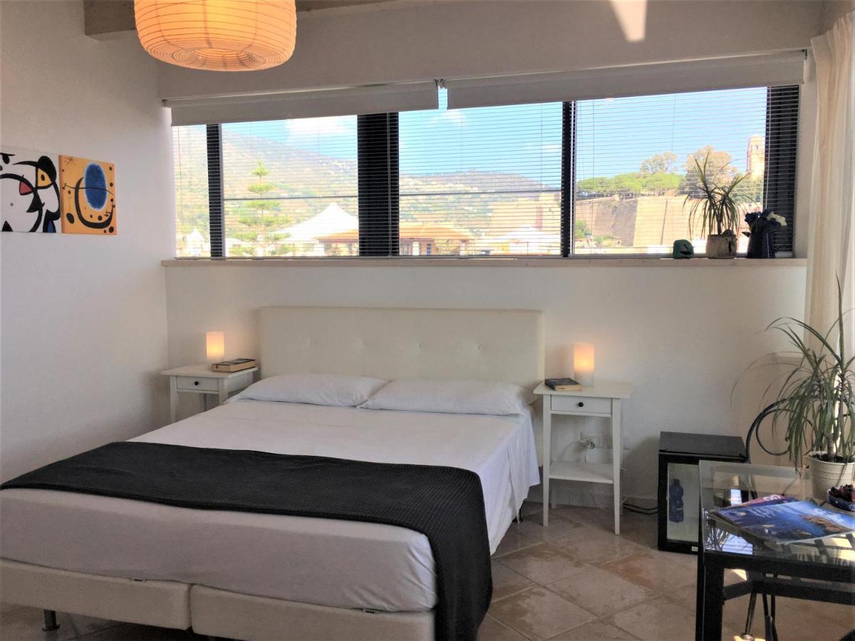 Casa Mafalda B&B Липари Екстериор снимка