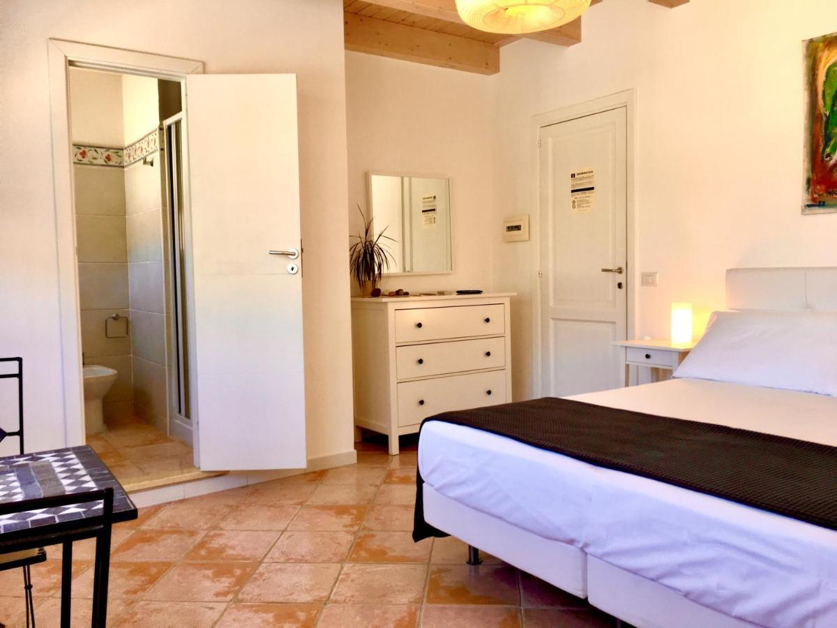Casa Mafalda B&B Липари Екстериор снимка